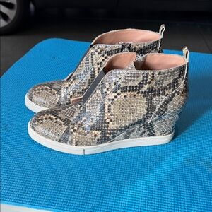 Paolo Snake-Print Wedge Sneaker Booties in Beige and Black size 8 1/2